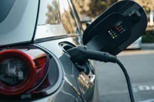 EV-charging-rates-public-at-home